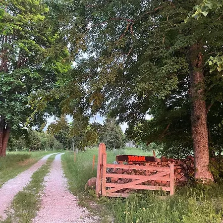 Vila Romantiline Talu Lahe Aeaeres Pädaste
