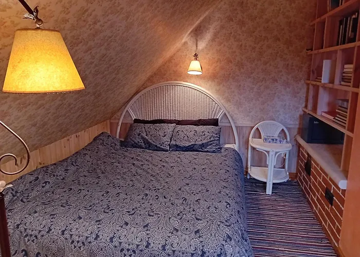 Vila Romantiline Talu Lahe Aeaeres Pädaste