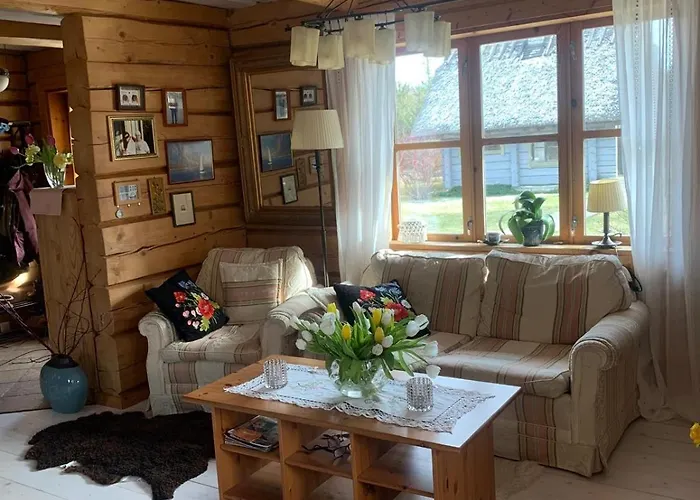 Romantiline Talu Lahe Aeaeres Vila *